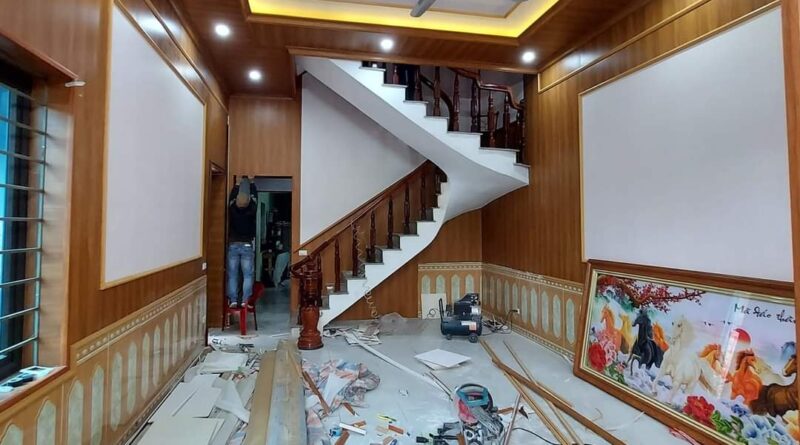 Thợ làm trần nhựa PVC giả gỗ tại Hải Phòng